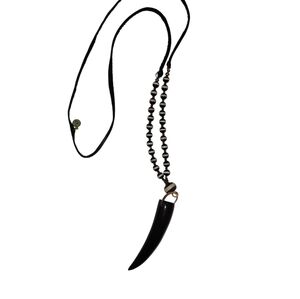 Fabulina designs Men's Black and white tribal horn Pendant